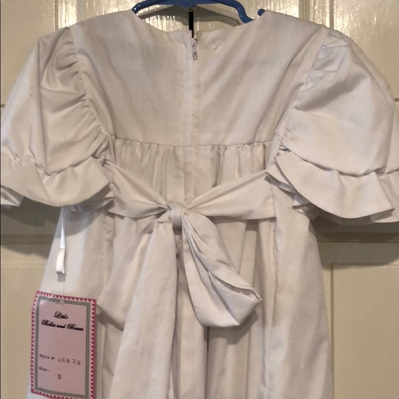 Girls heirloom dress - Picture 5 of 8